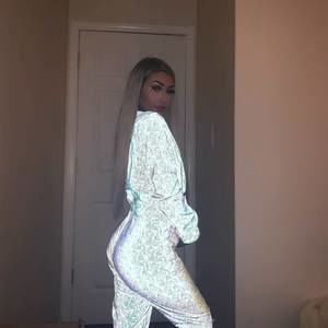 Meet your Posher, Shelby